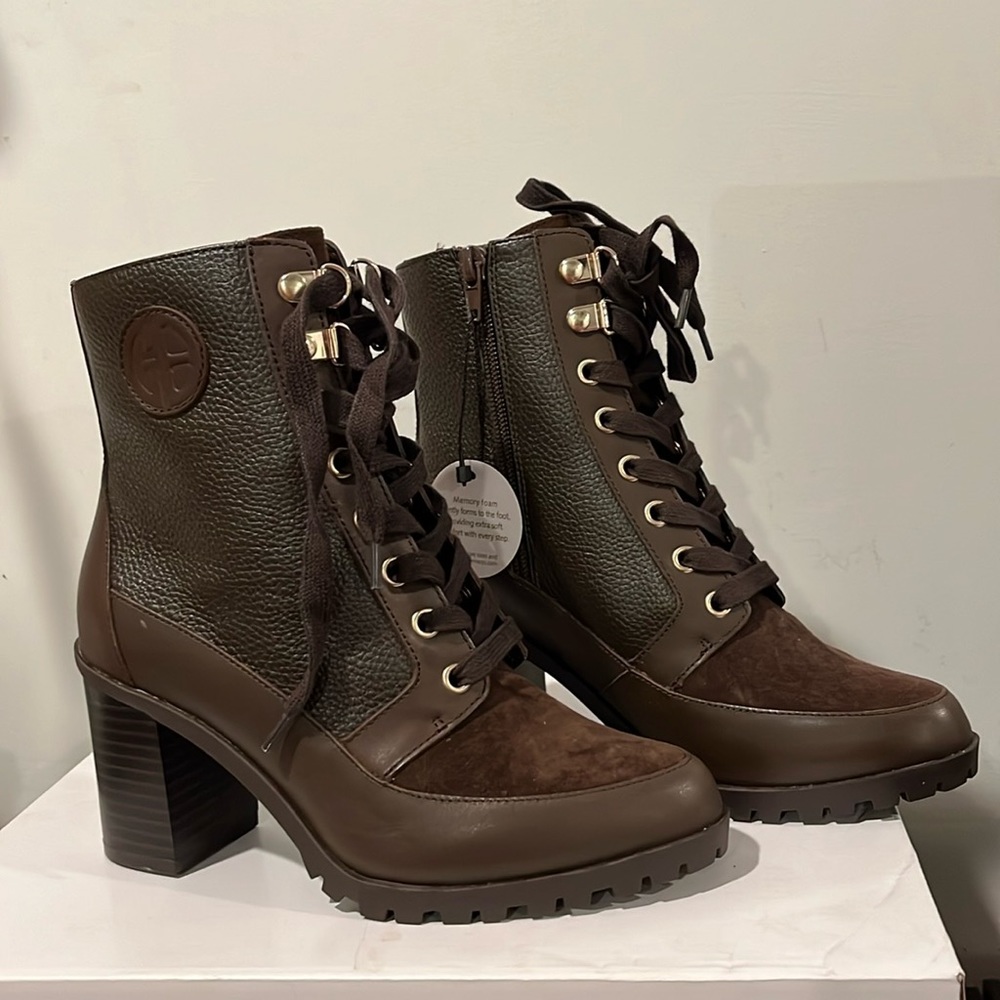 Giani Bernini Size 5.5 Brown Boot